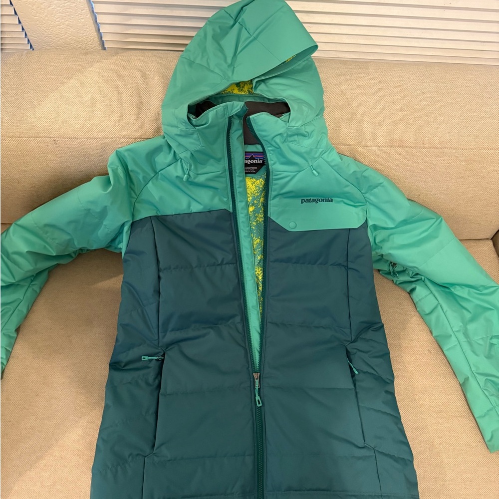 Women’s Patagonia Ski Jacket